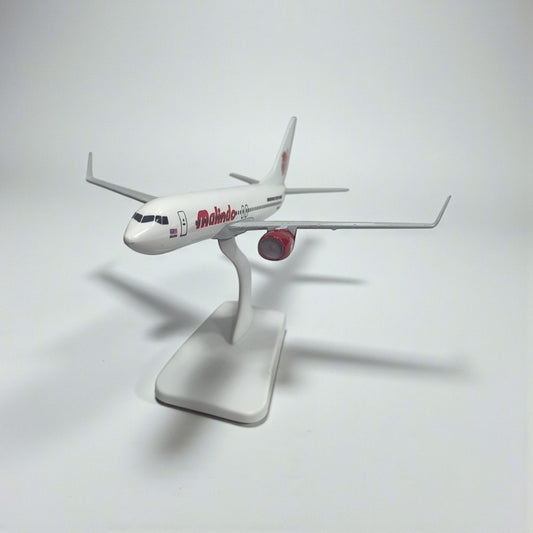Avión Malindo Air 1:350 – Modelo de Colección | Aeronave Comercial para Exhibición