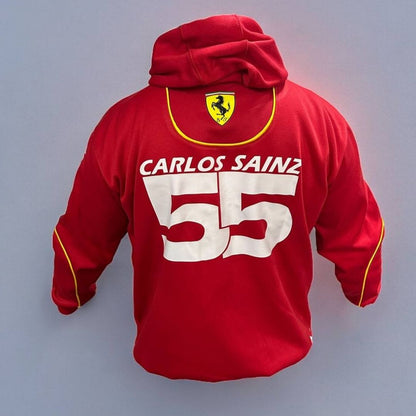 Chaqueta Ferrari 55 Carlos Sainz - Elegancia y Velocidad en Cada Detalle