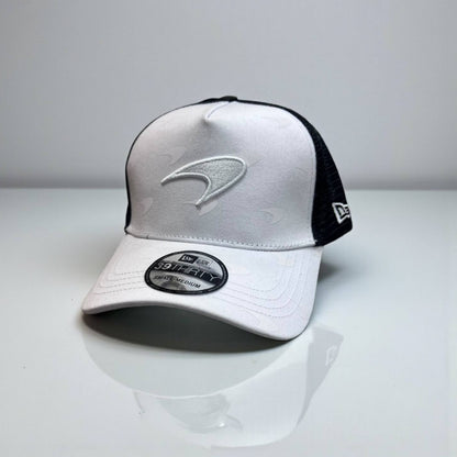 Gorra McLaren Blanca – Estilo Motorsport | Diseño Premium para Fans de la F1