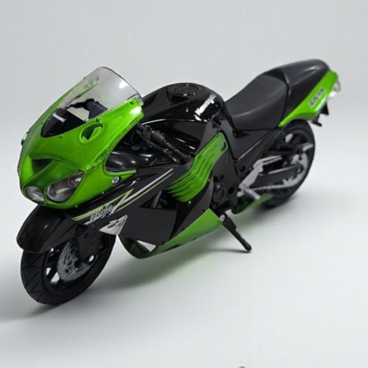 Kawasaki ZX-14 2011 Escala 1:12 – Moto Deportiva de Colección