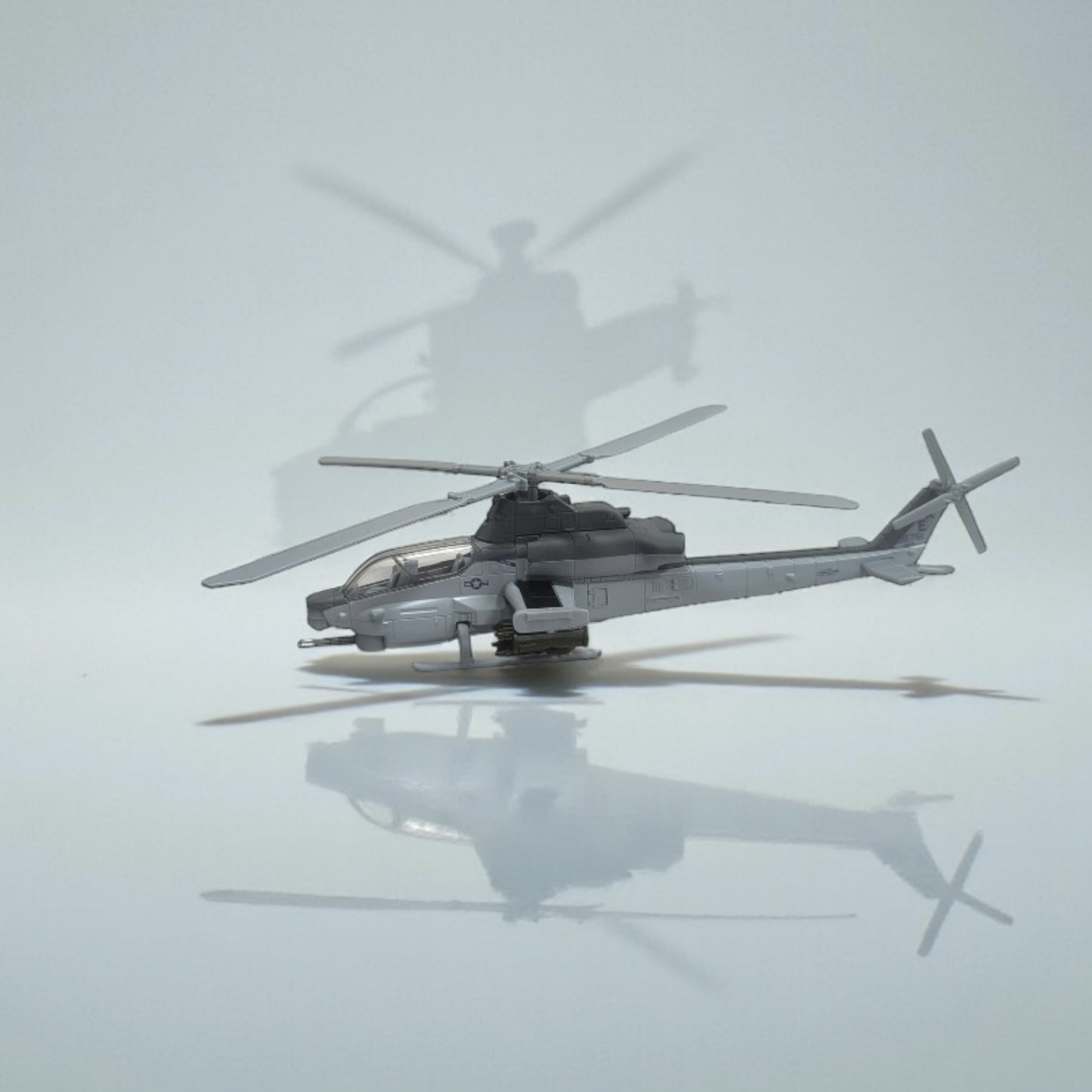 Helicóptero Bell AH-1Z Viper Cobra – Modelo Militar de Colección