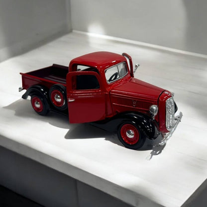 Ford Pickup 1937 1:24 – Modelo a Escala – Clásico Americano con Detalles Auténticos