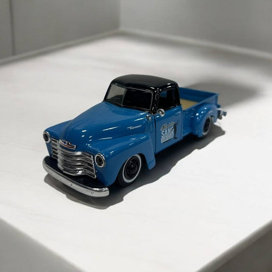 Chevrolet 3100 1950 1:24 – Modelo a Escala – Clásico Americano con Detalles Exquisitos