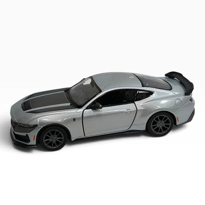 2024 Ford Mustang Dark Horse 1:32 Gris