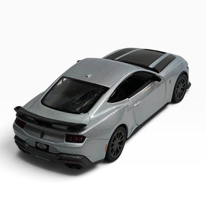 2024 Ford Mustang Dark Horse 1:32 Gris