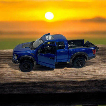 Ford F-150 Raptor 2017 1:24 – Modelo a Escala – Camioneta Todo Terreno con Detalles Impresionantes