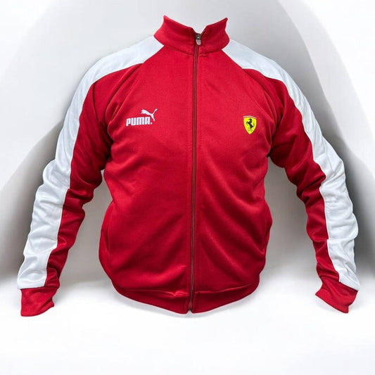 Chaqueta Oficial Ferrari Scuderia – Pasión y Elegancia en Cada Detalle