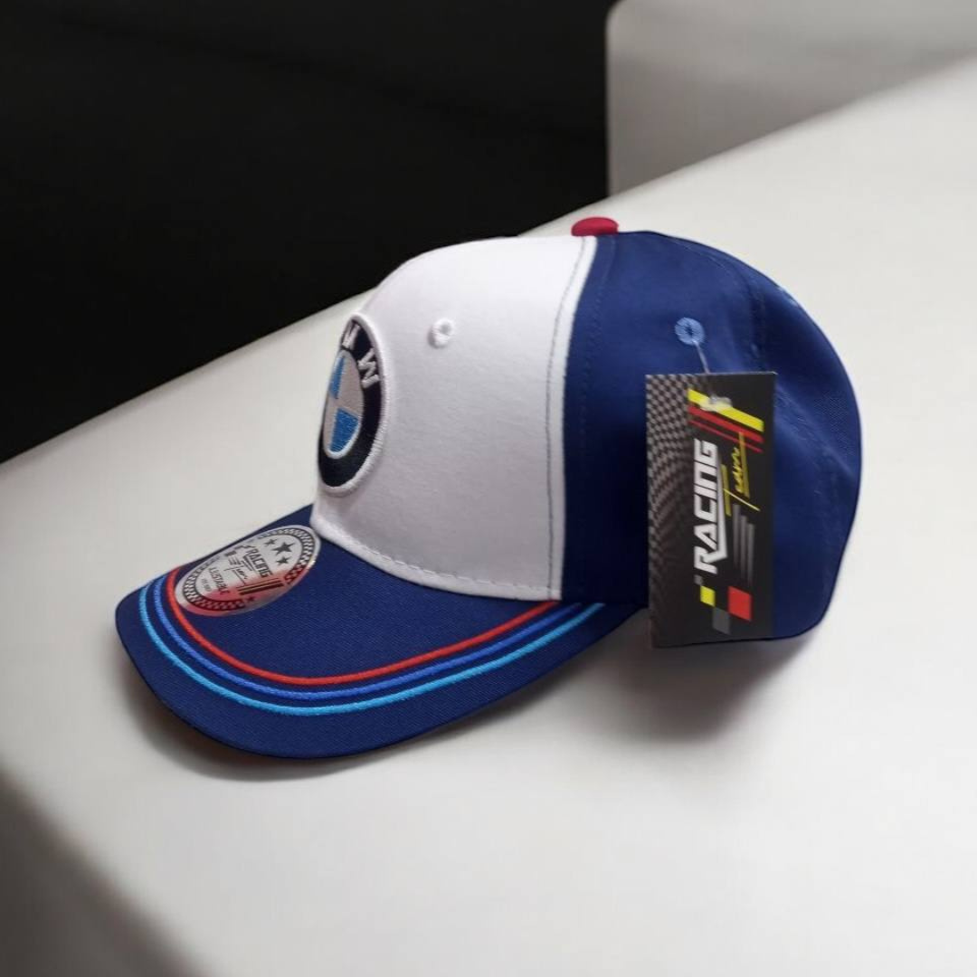 Gorra BMW Azul y Blanco – Estilo Deportivo y Elegancia Motorsport