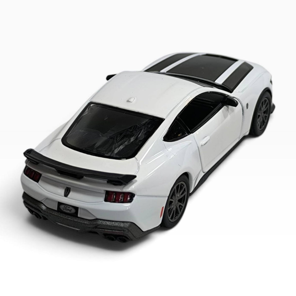 2024 Ford Mustang Dark Horse 1:32 Blanco