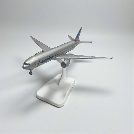 Avión American Airlines 1:350 – Modelo de Colección en Metal | Aviación Comercial Icónica