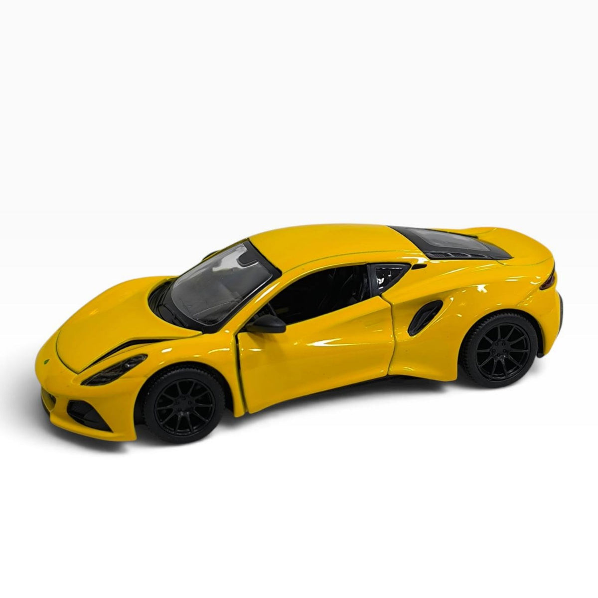 Lotus Emira 1:32 Amarillo