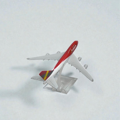 Avión Avianca 1:400 – Modelo de Colección en Metal | Aeronave Comercial Icónica