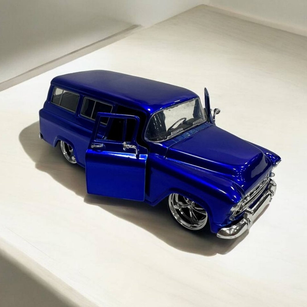 Chevrolet Suburban 1957 1:24 – Modelo a Escala – SUV Clásico con Detalles Retro