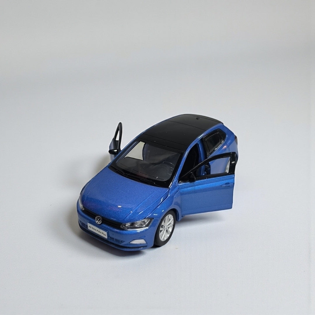 Volkswagen Polo 1:27 – Auto a Escala Detallado para Coleccionistas