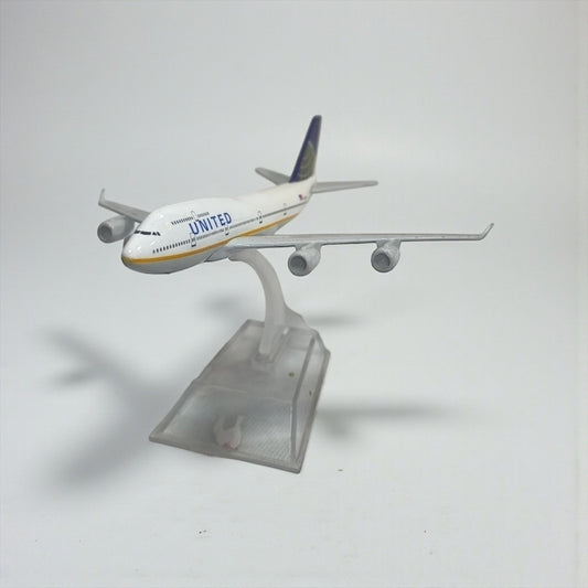Avión United Airlines 1:400 – Edición de Colección en Metal | Modelo Premium para Exhibición