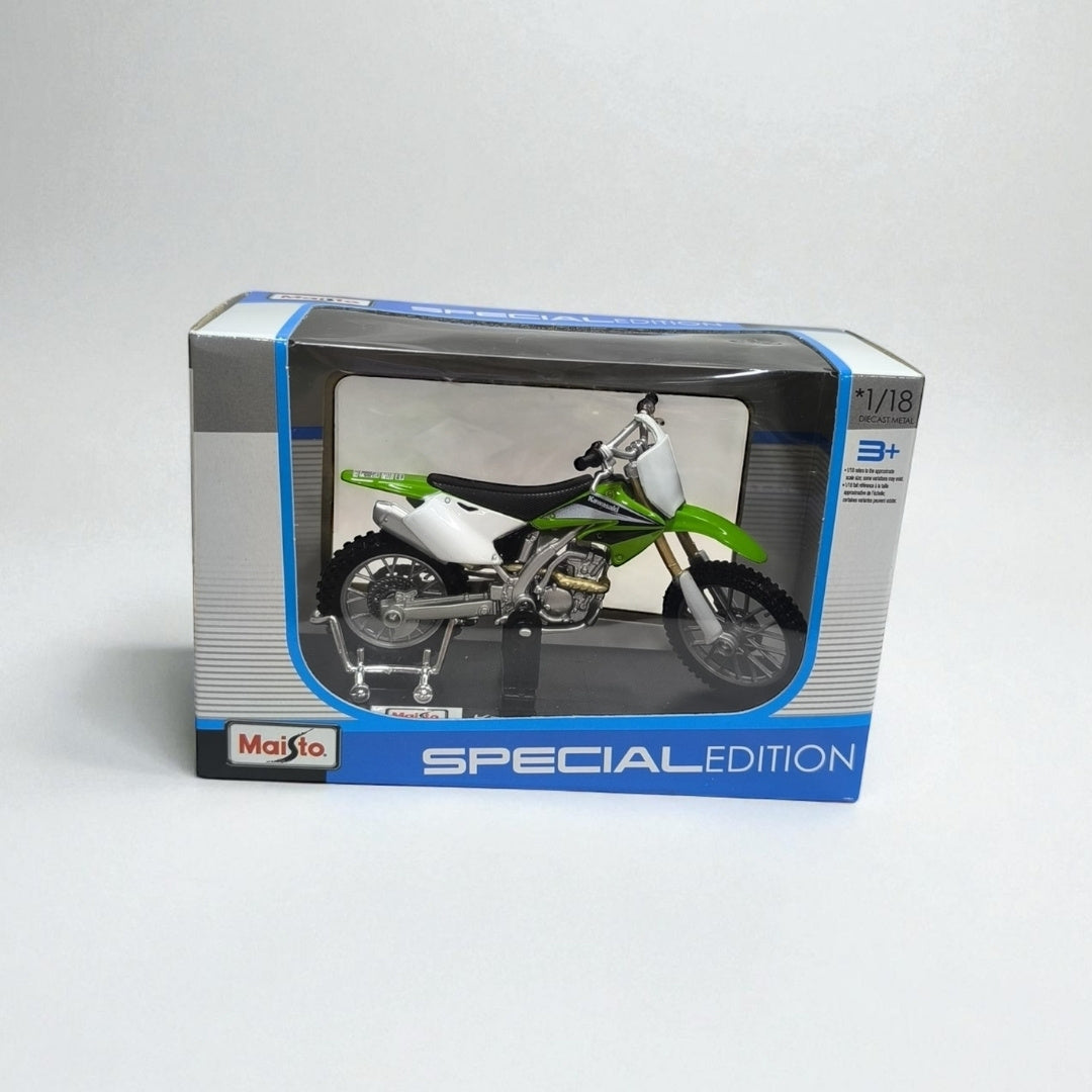 Kawasaki KX250 – Escala 1:18