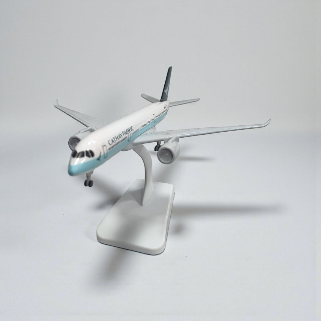Avión Cathay Pacific 1:350 – Modelo de Colección | Elegancia y Precisión en Aviación Comercial