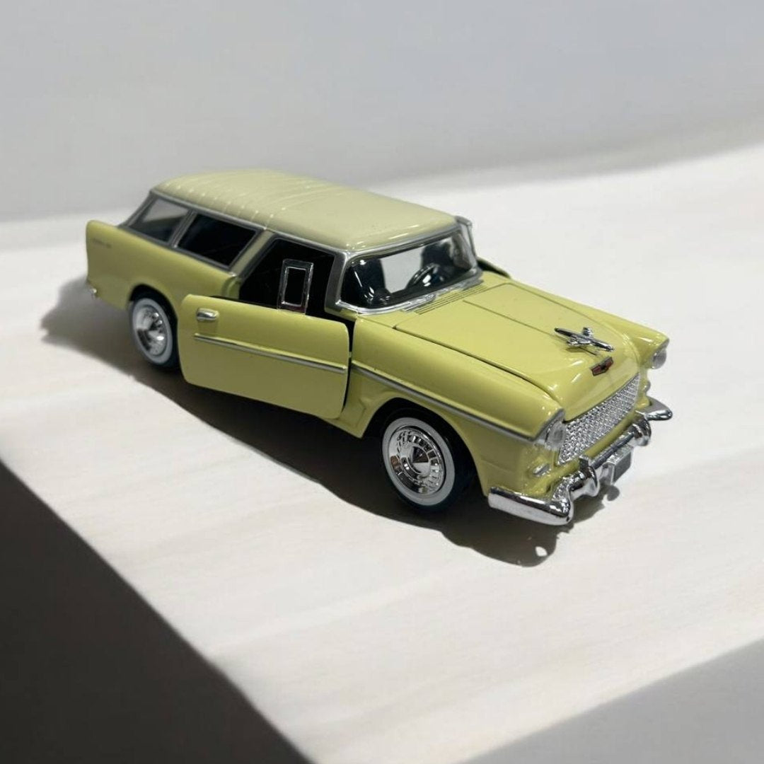 Chevy Bel Air Nomad 1955 1:24 – Modelo a Escala – Wagon Clásico con Detalles Retro