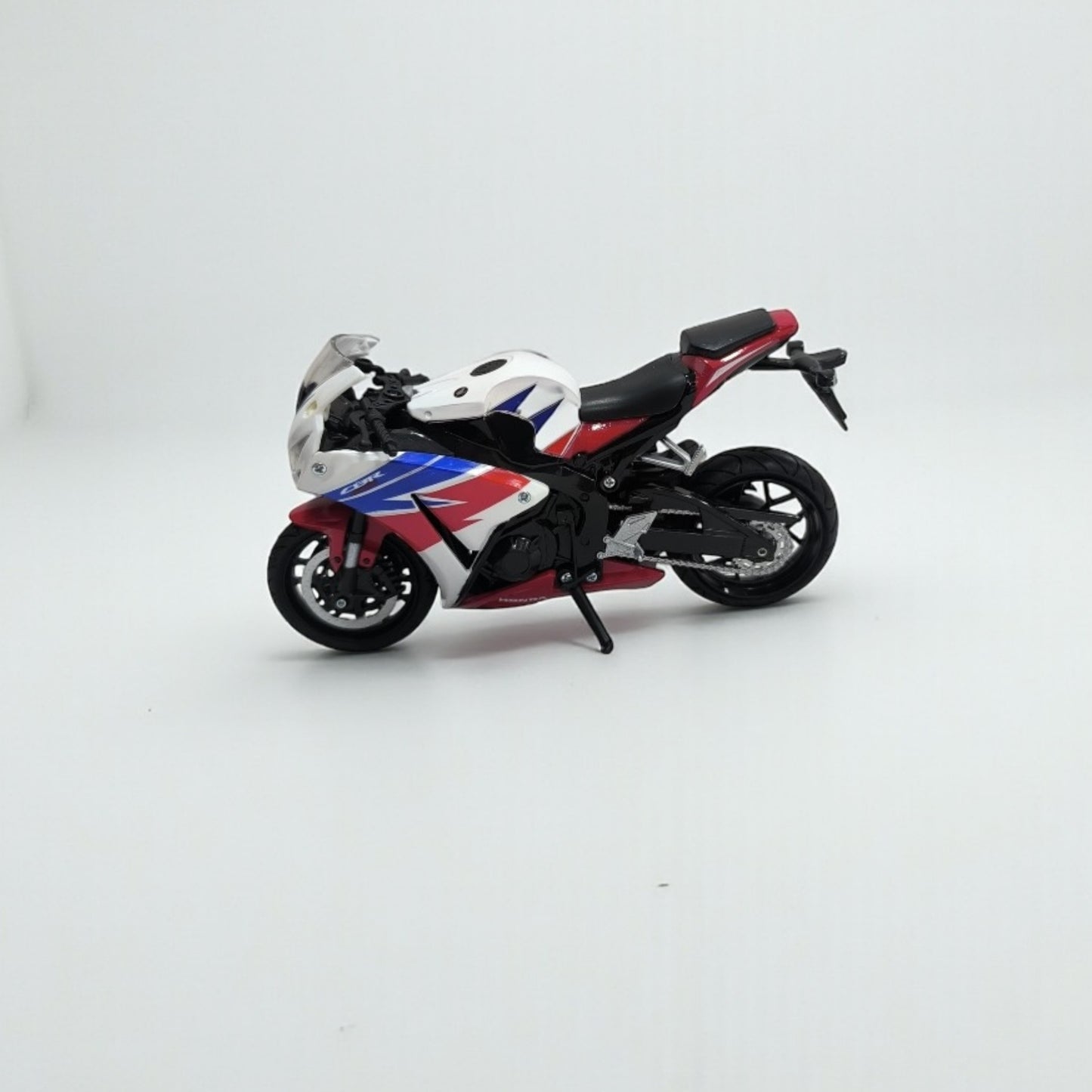 Honda CBR 1000 RR Escala 1:12 – Moto Superbike de Colección