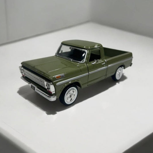 Ford F150 1969 1:24 – Modelo a Escala – Camioneta Clásica con Detalles Retro