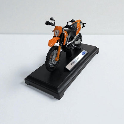 KTM 690 Enduro – Escala 1:18