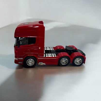 Modelo a Escala Scania V8 R730 1:32 – Potencia Sueca en su Máxima Expresión