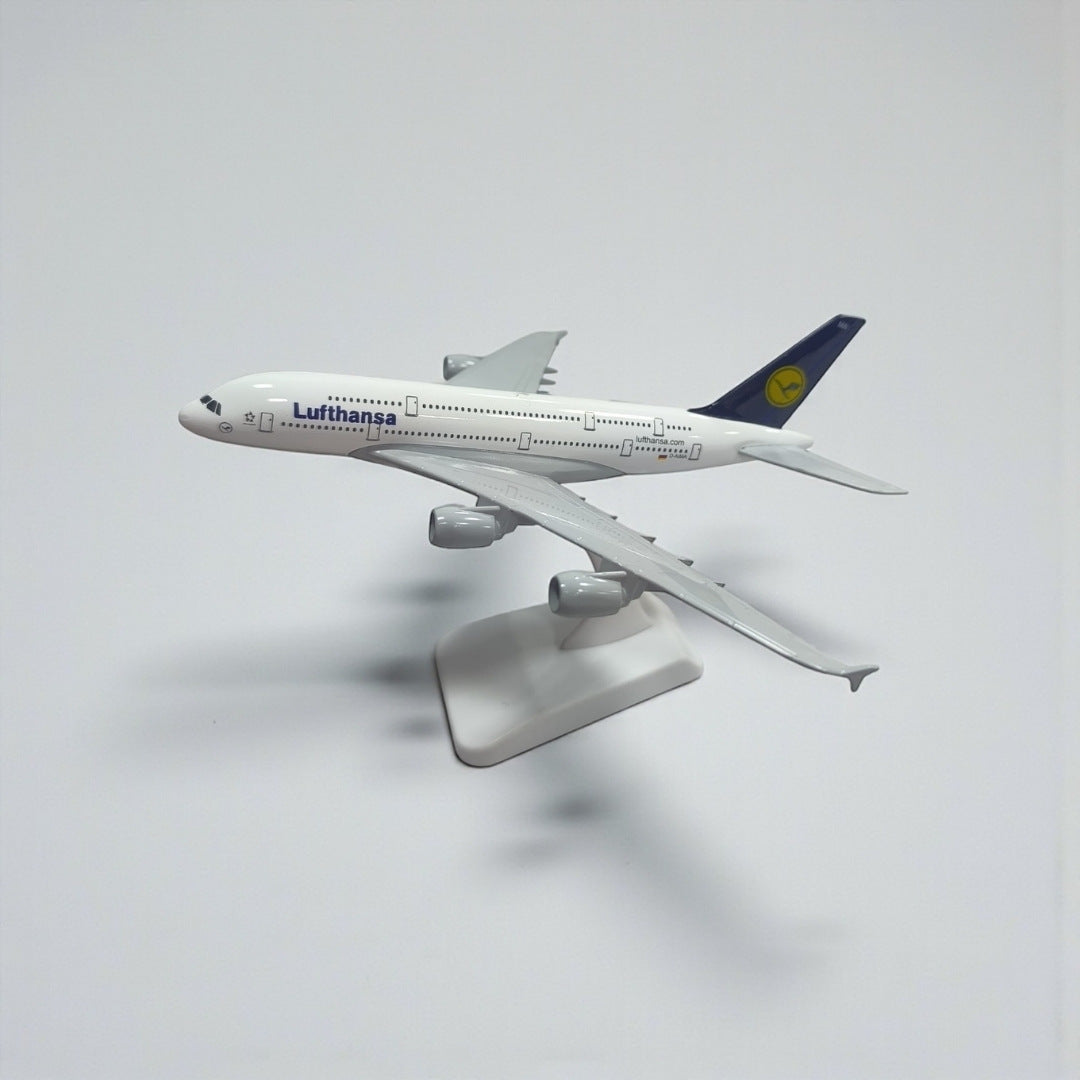Avión Lufthansa 1:350 – Modelo de Colección en Metal | Aerolínea Alemana Icónica