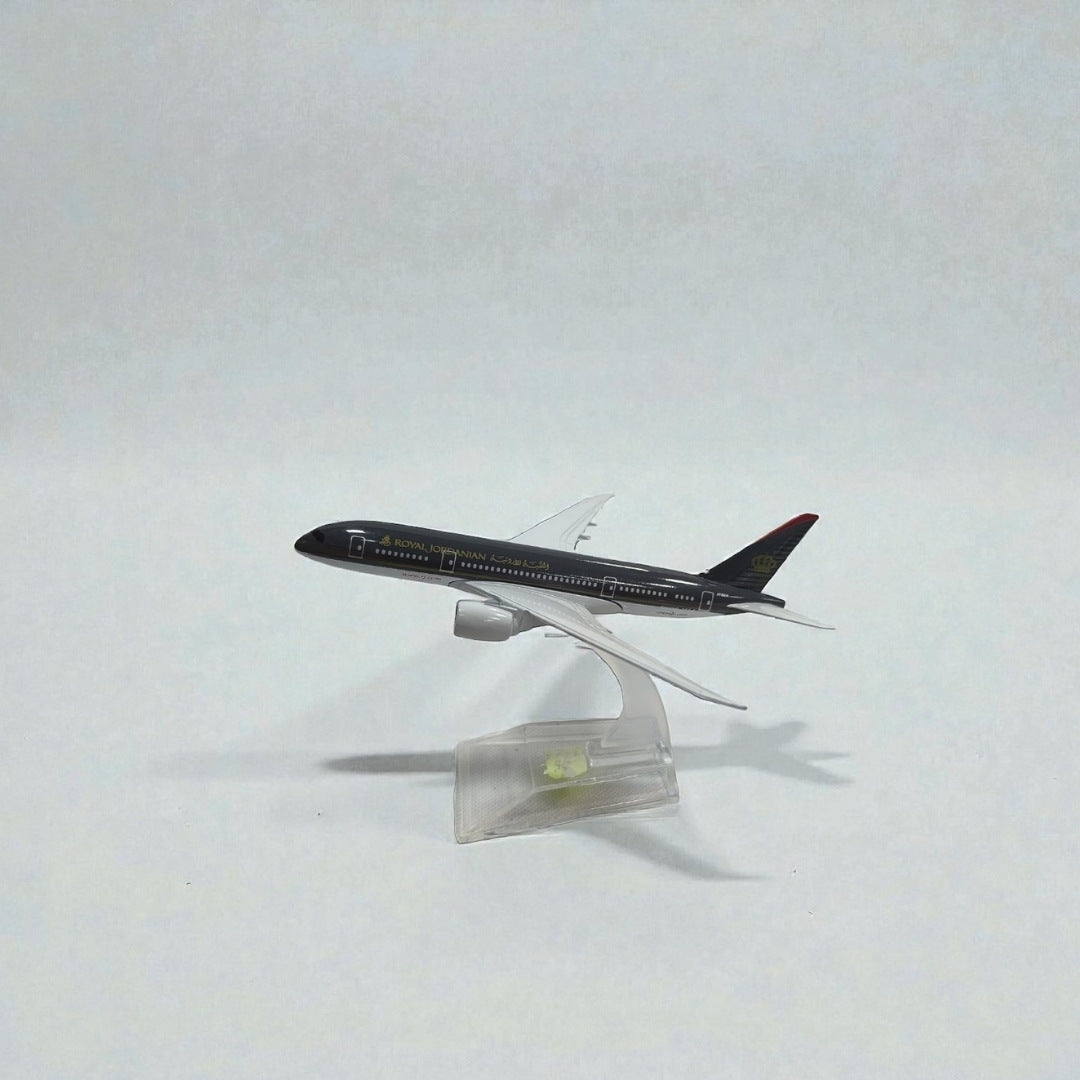 Avión Royal Jordanian 1:400 – Modelo de Colección | Aerolínea Internacional Icónica