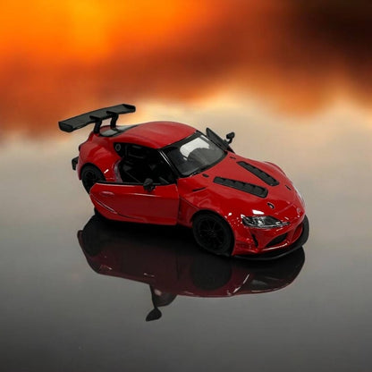 Toyota GR Supra 1:32 – Modelo Deportivo con Diseño Elegante y Detalles Realistas