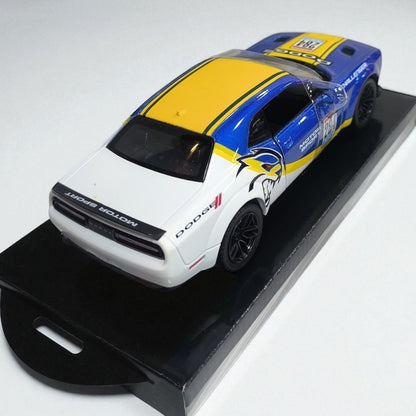 Dodge Challenger SRT Hellcat Widebody 2018 – Modelo de Colección en Metal
