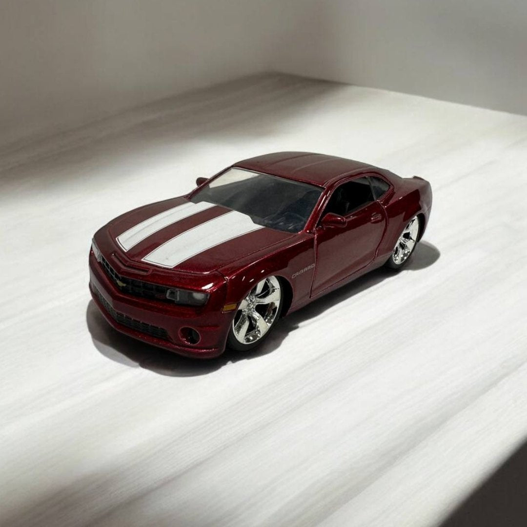 Camaro SS 2010 1:32 – Modelo Deportivo con Detalles Precisión y Diseño Imponente