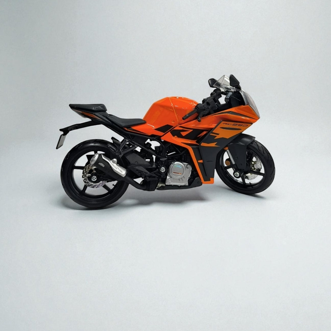 KTM RC 390 – Escala 1:12