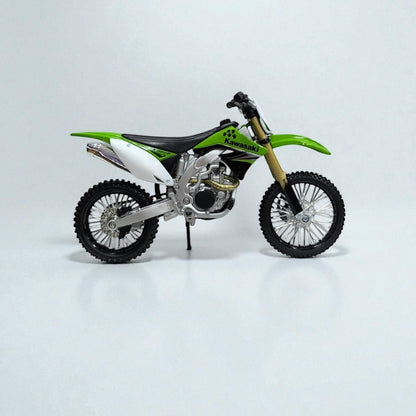 Kawasaki KX 450 – Escala 1:12