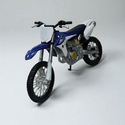Yamaha YZ 450F – Escala 1:12