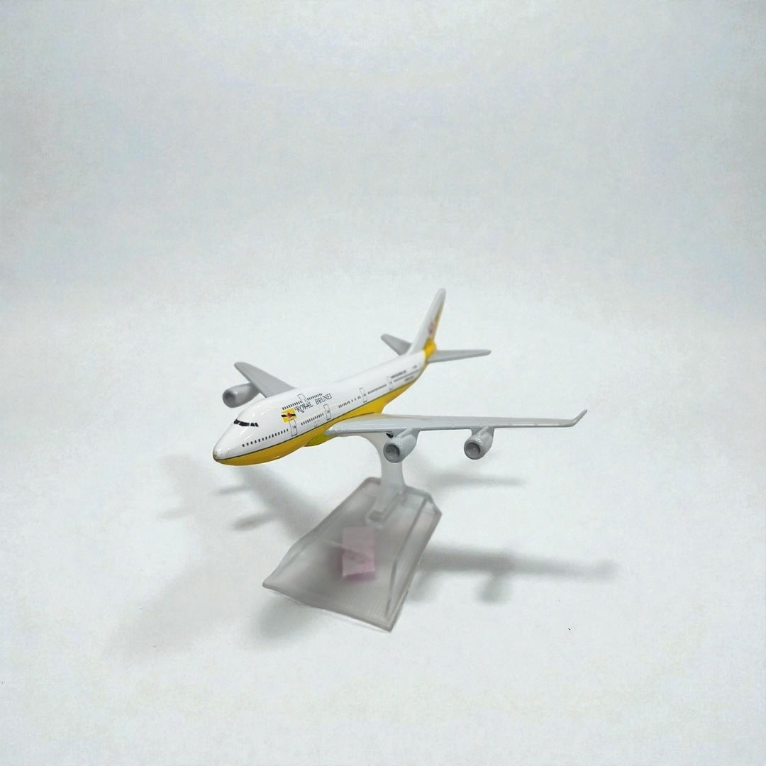 Avión Royal Brunei Airlines 1:400 – Modelo de Colección en Metal | Elegancia Asiática en Miniatura