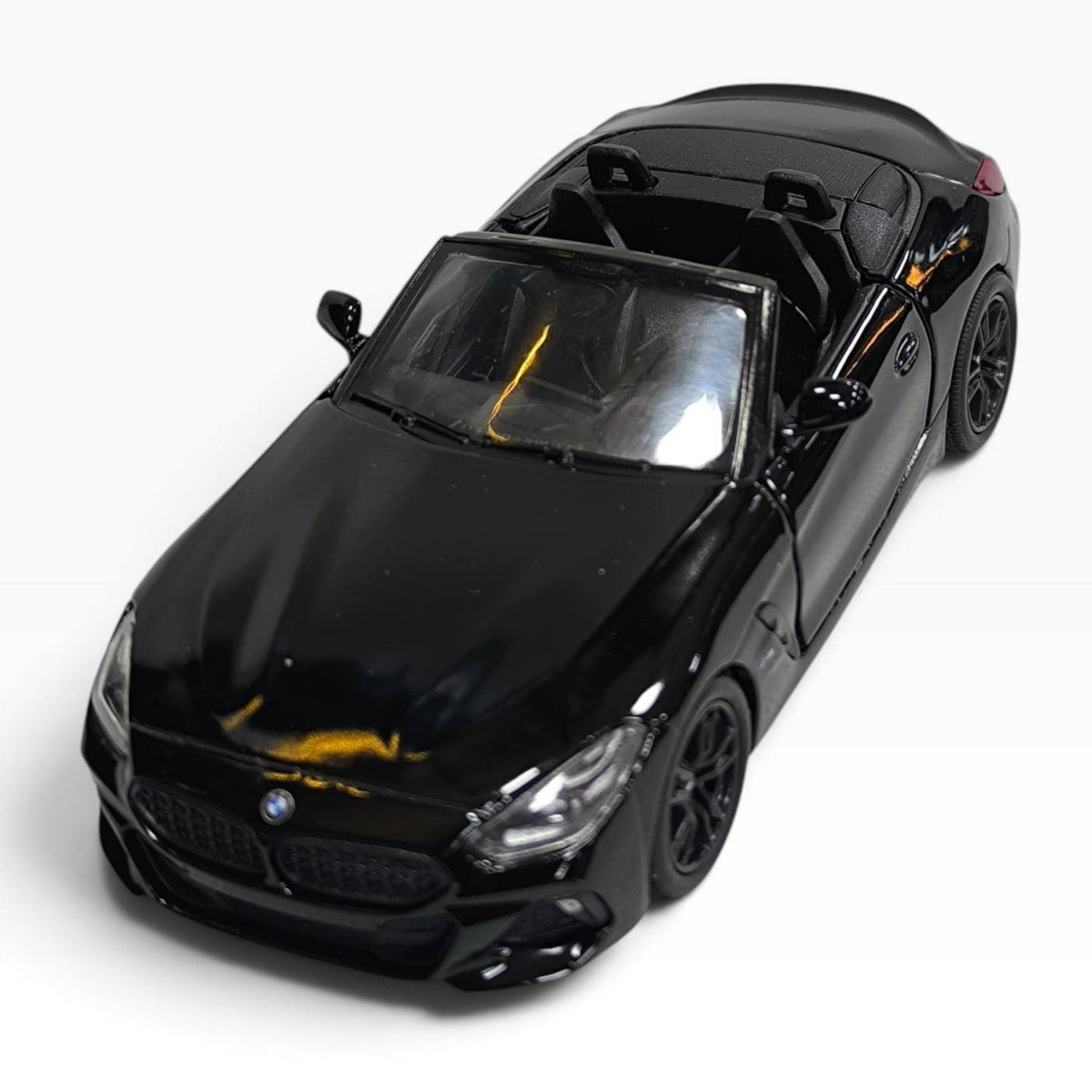BMW Z4 1:32 Negro