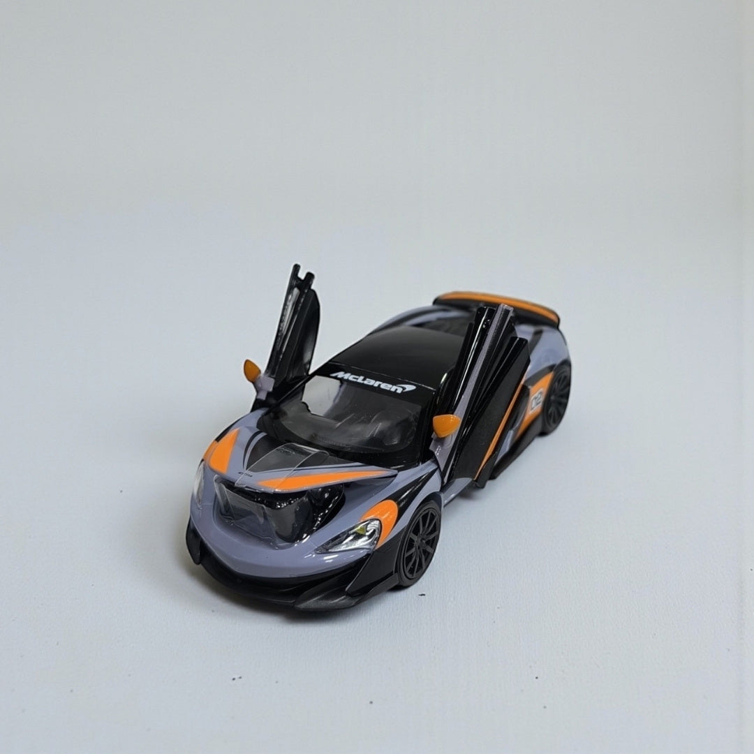 McLaren 600LT 1:27 – Auto Deportivo a Escala para Coleccionistas