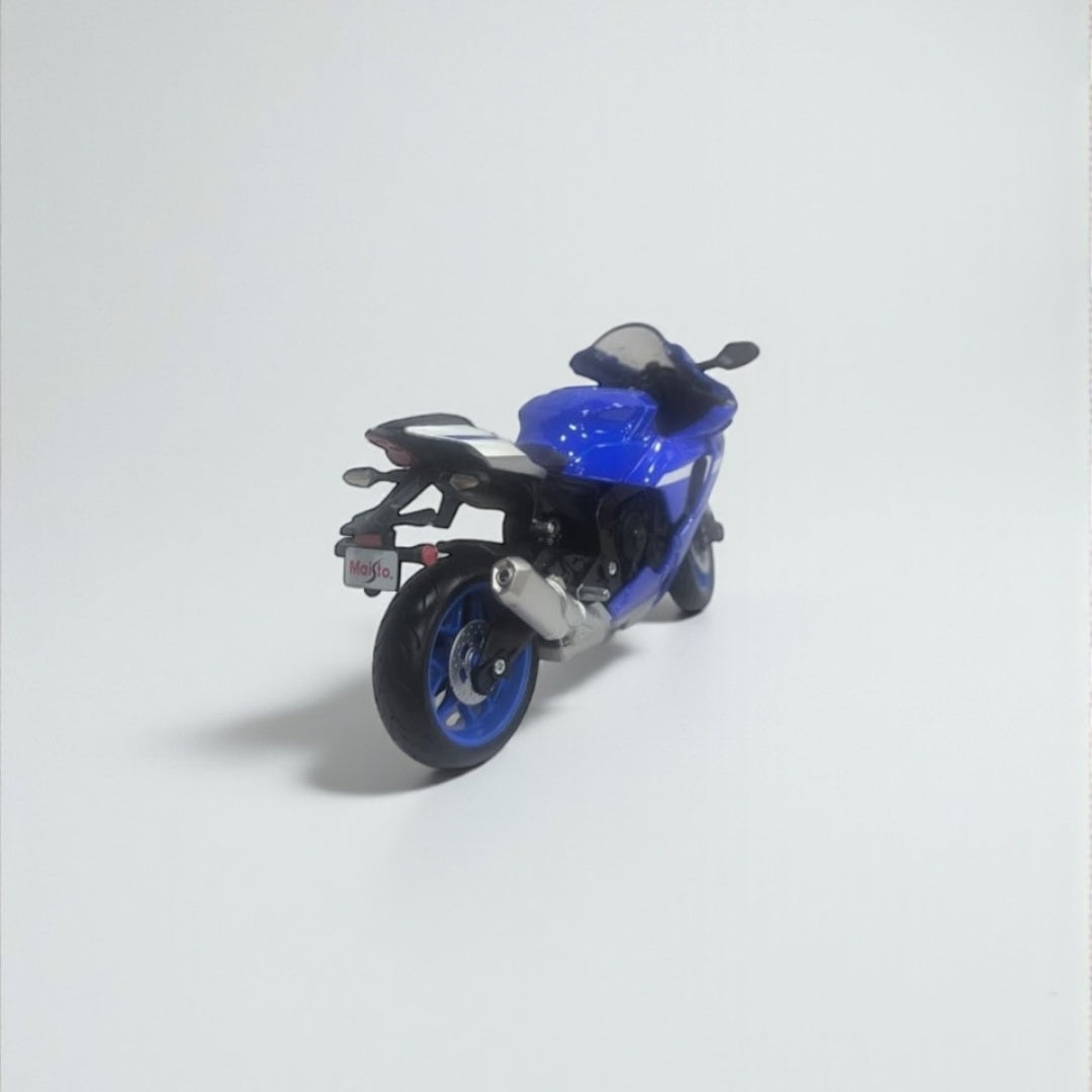 Yamaha R1 2021 – Escala 1:12