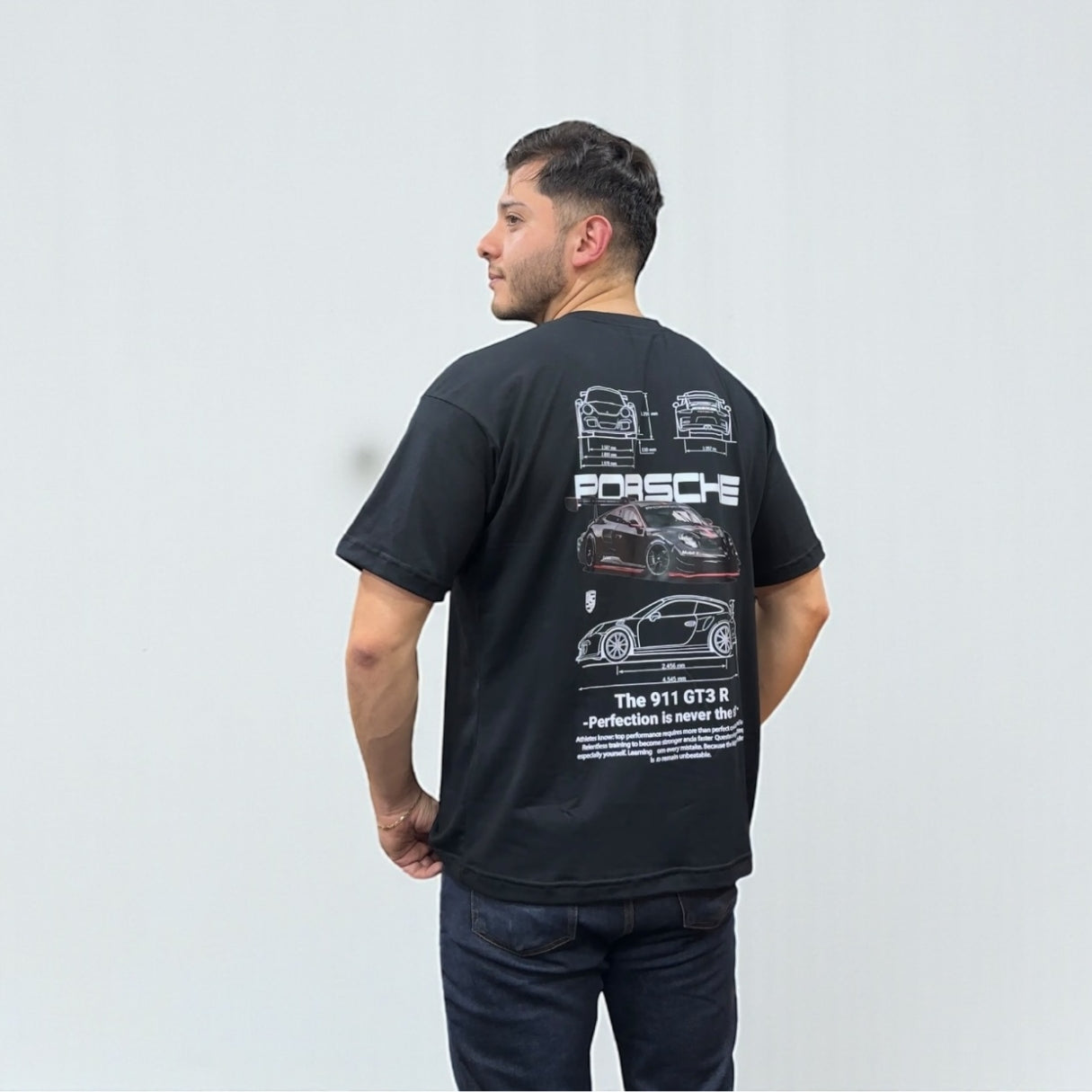 Camiseta Porsche 911 GT3 Negra – Estilo Deportivo para Verdaderos Fanáticos