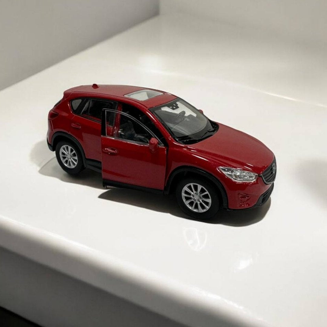 Mazda CX-5 1:32 – Modelo Detallado de SUV Compacto con Diseño Moderno