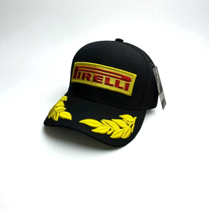 Gorra Pirelli | Edición Oficial F1 – Estilo Racing y Exclusividad