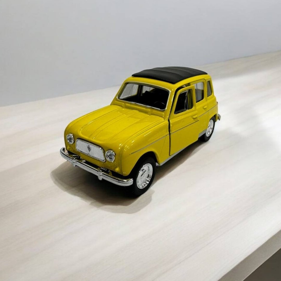 Renault 4 1:32 – Modelo Clásico de Hatchback Francés con Detalles Retro