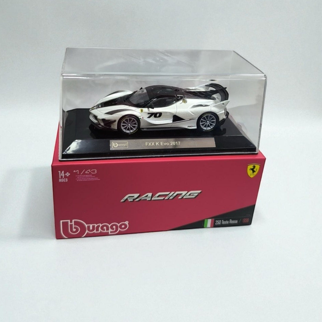 Ferrari FXX Evo 2017 – Exclusividad, Poder y Perfección en Cada Detalle