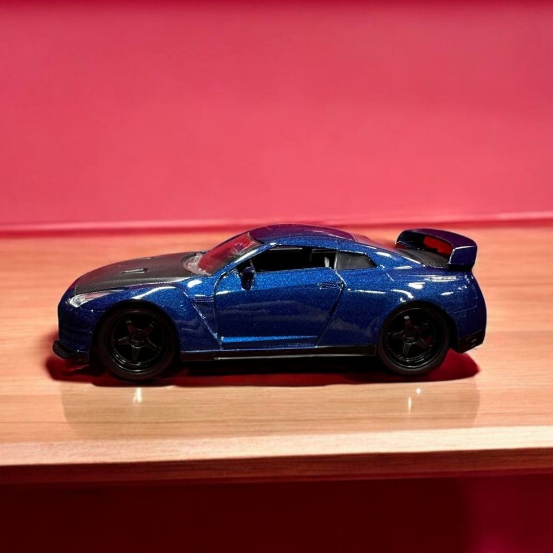 Brian's Nissan GT-R R35 1:32 Rápidos y Furiosos - Modelo a Escala de Colección