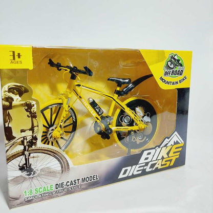 Mountain Bike 1:8 - Aventura y Adrenalina en Miniatura