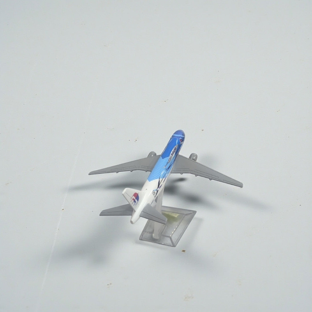 Avión Malaysia Airlines 1:400 – Modelo de Colección en Metal | Aeronave Icónica Internacional