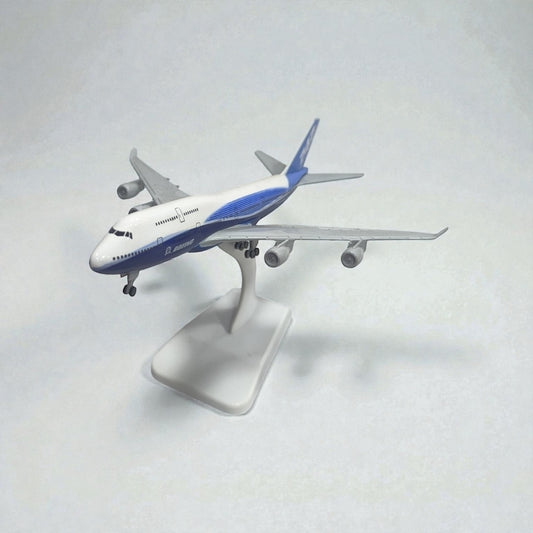 Boeing 747 1:350 – Avión de Colección en Metal | El Jumbo Jet Legendario de la Aviación