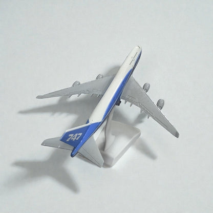 Boeing 747 1:350 – Avión de Colección en Metal | El Jumbo Jet Legendario de la Aviación