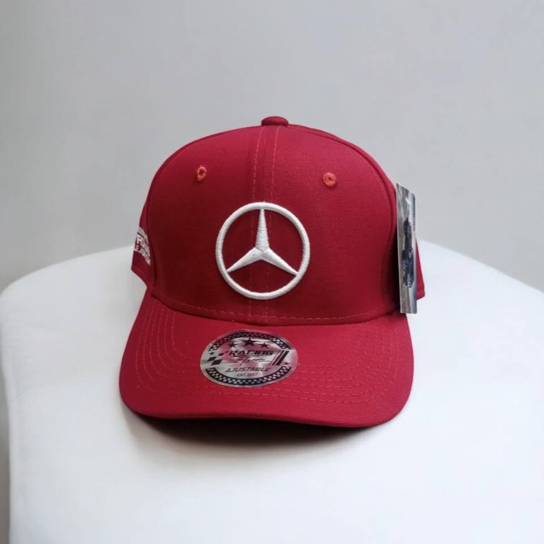 Gorra Mercedes AMG Petronas Roja – Estilo Exclusivo de la Fórmula 1