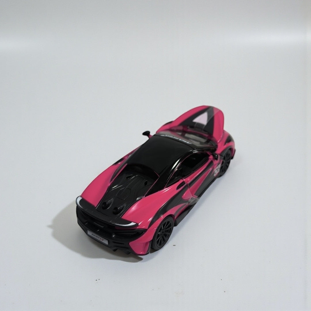 McLaren 600LT 1:27 – Superdeportivo a Escala para Coleccionistas